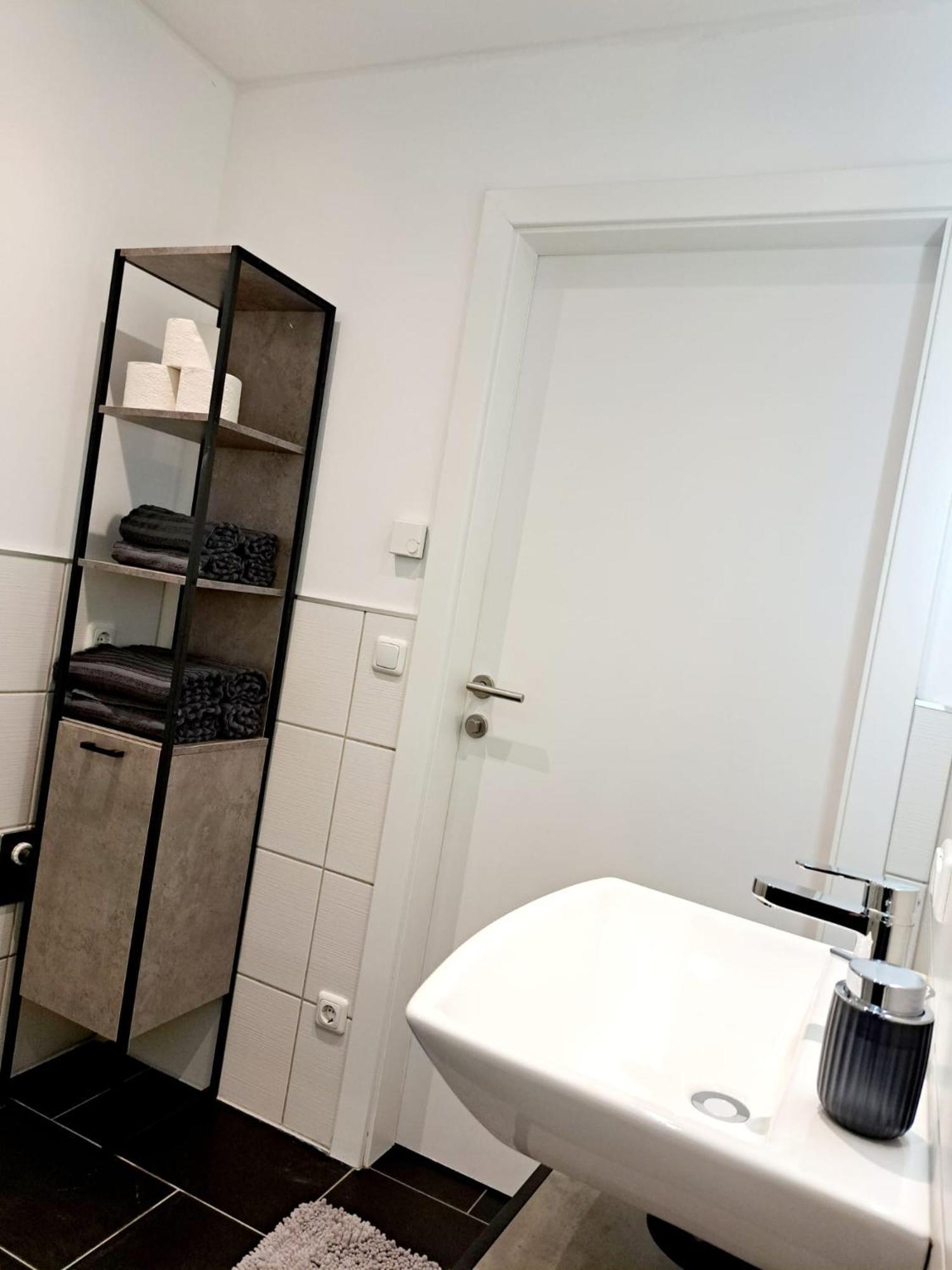 Ferienwohnung Kapar Пфарверфен Екстериор снимка